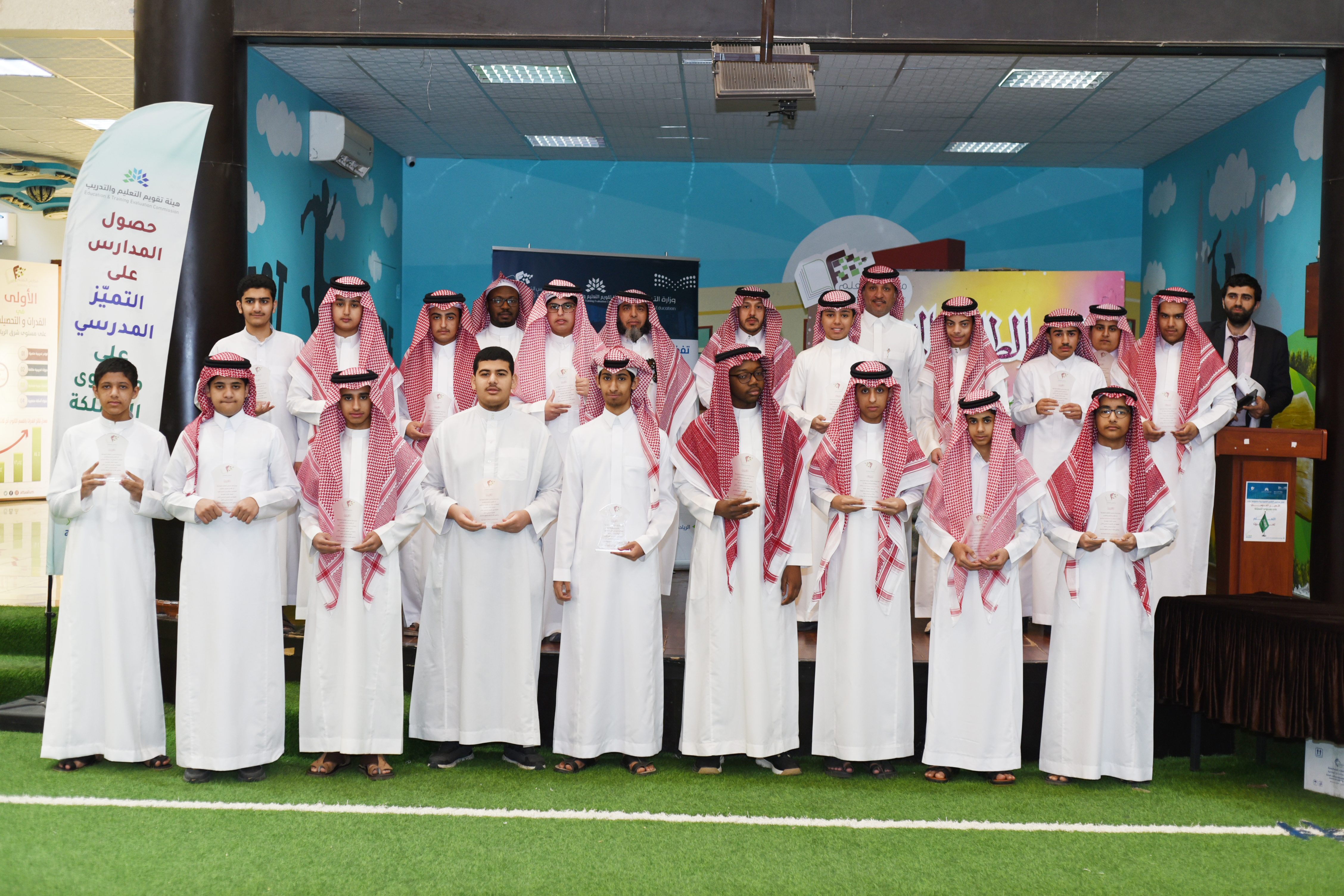 تكريم متفوقي الفصل الدراسي الثاني للعام الدراسي ١٤٤٦هـ
