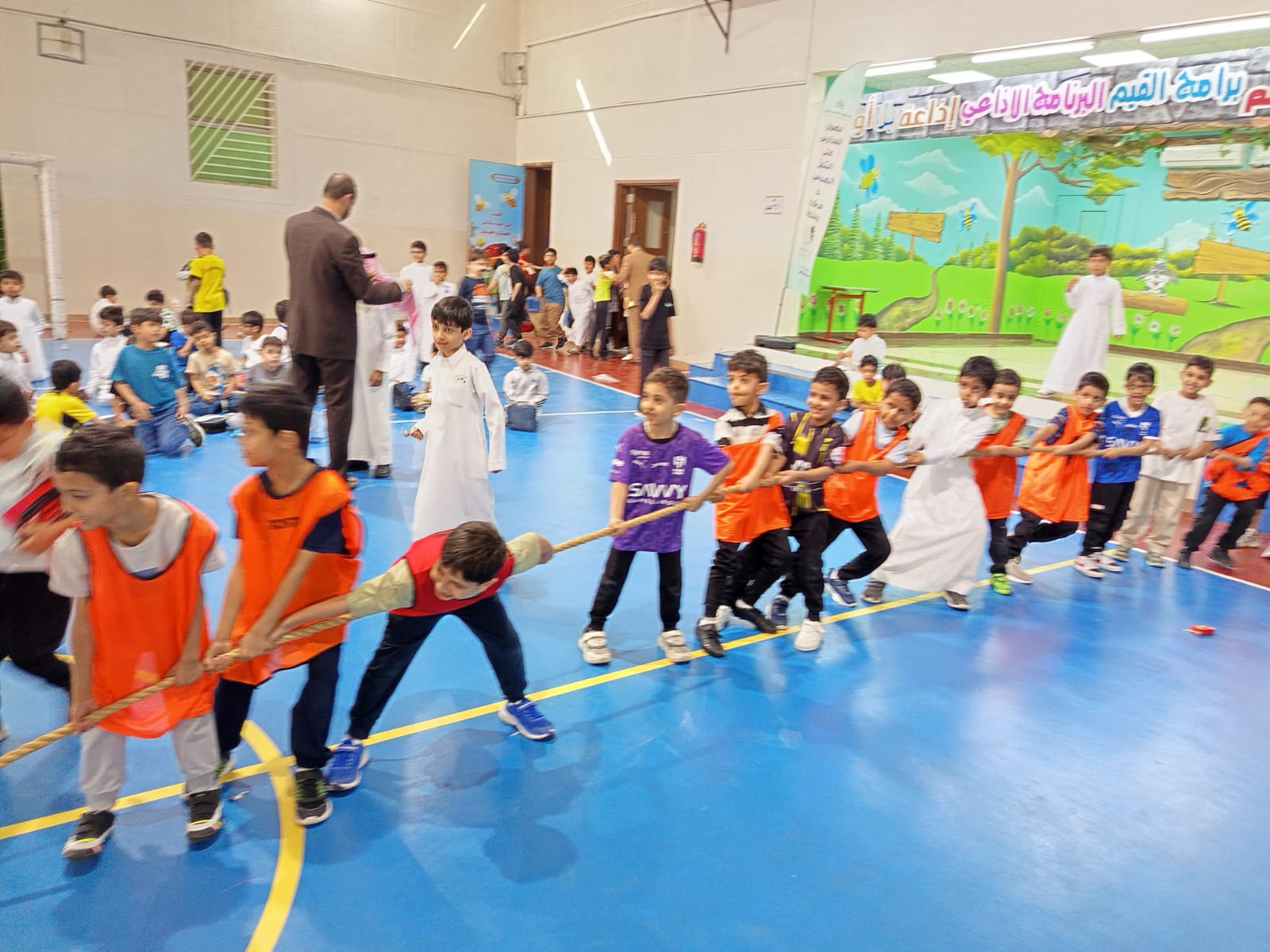 فعاليات أنشطة رياضية  ضمن برنامج المعايدة للطلاب