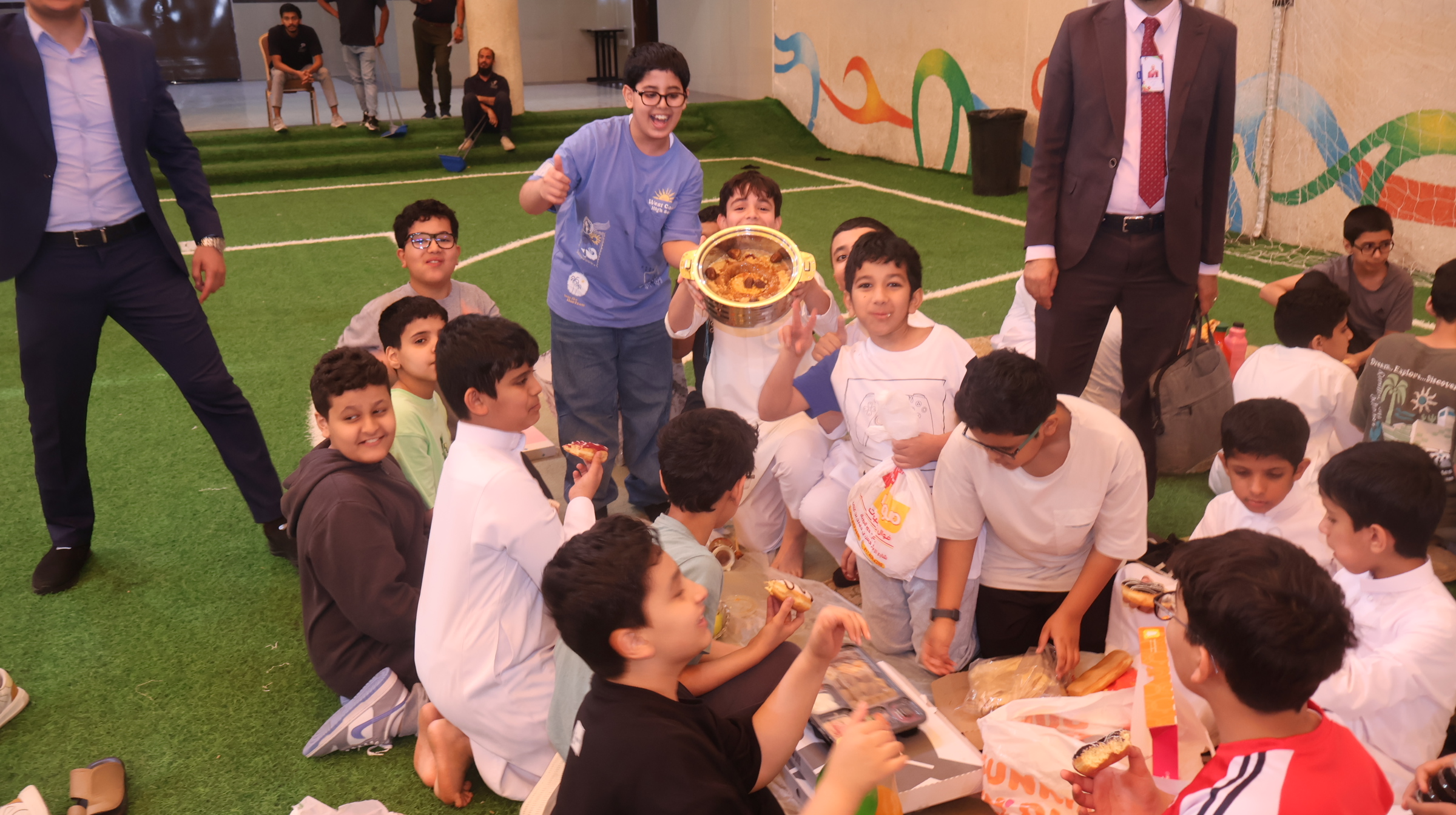 فطور جماعي لفصول سادس