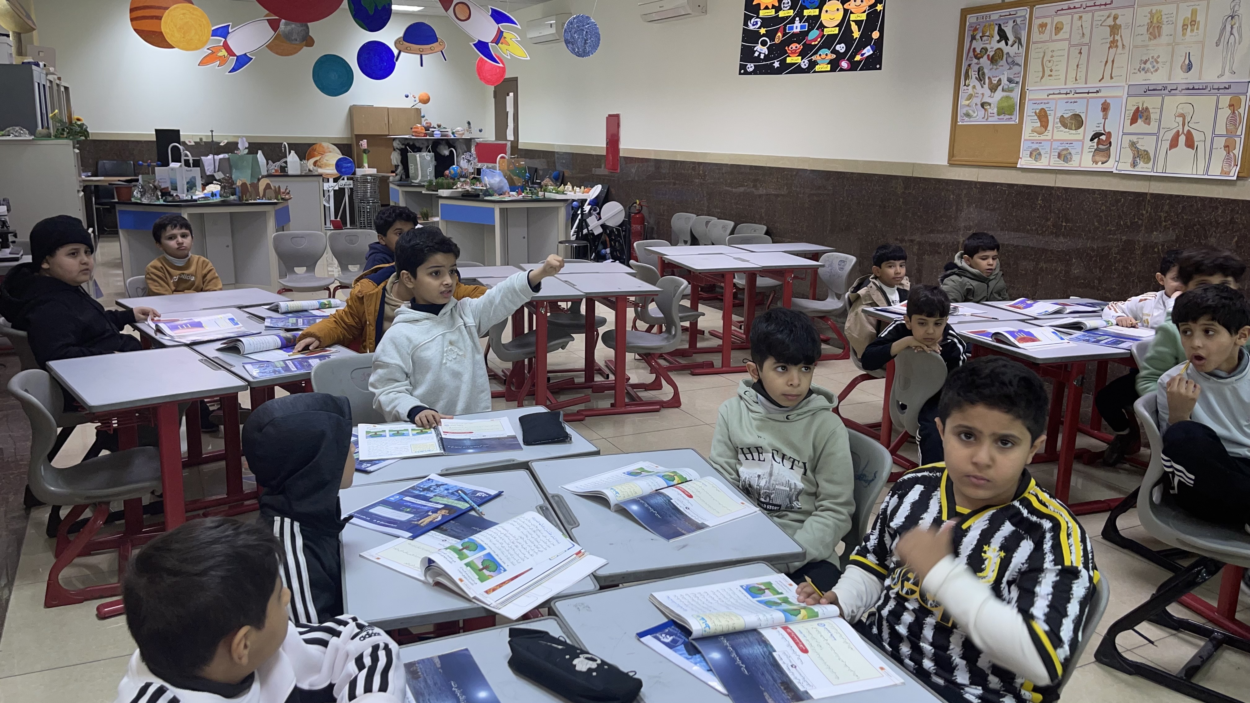 عودًا حميدًا ... انتظام الدراسة بعد عودة الطلاب من إجازة منتصف الفصل الدراسي الثاني للعام 1446 هـ
