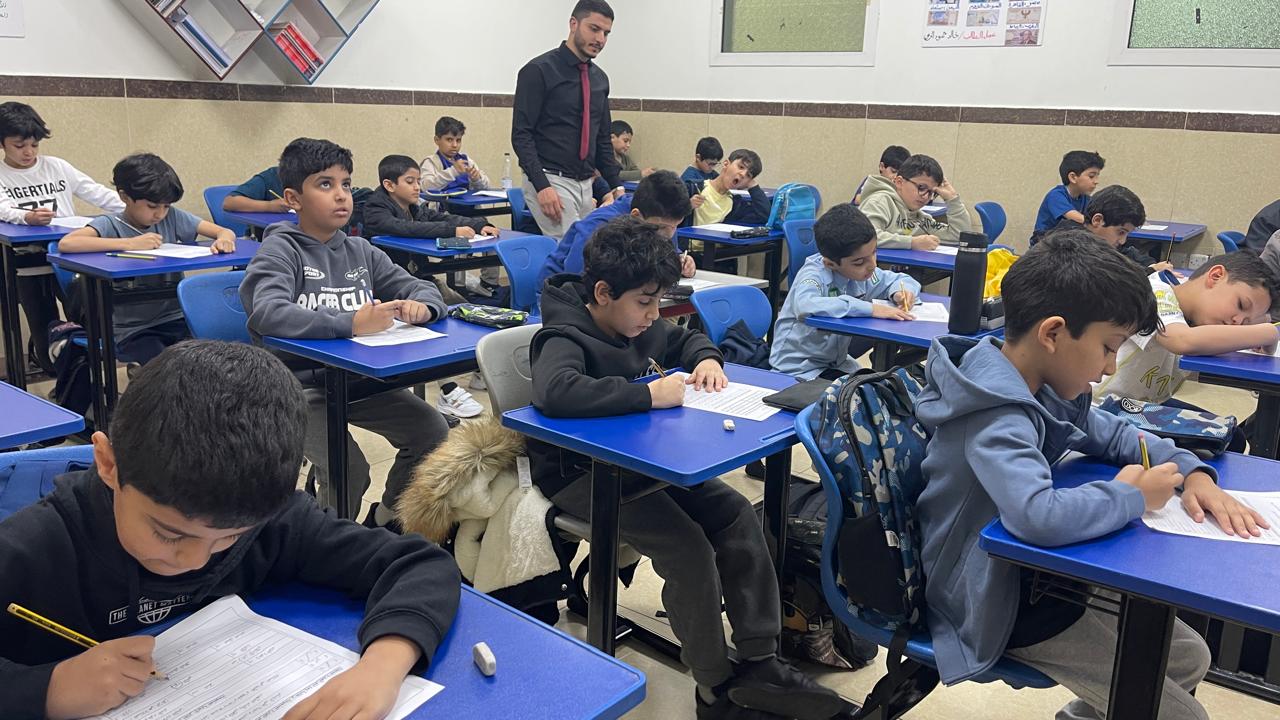 بدء اختبارت الفترة الثانية بالمرحلة